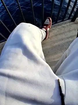 Snapshot of 1727Marco chatting on 01/10/26, 02:30 1727Marco online show from 01/10/26, 02:30