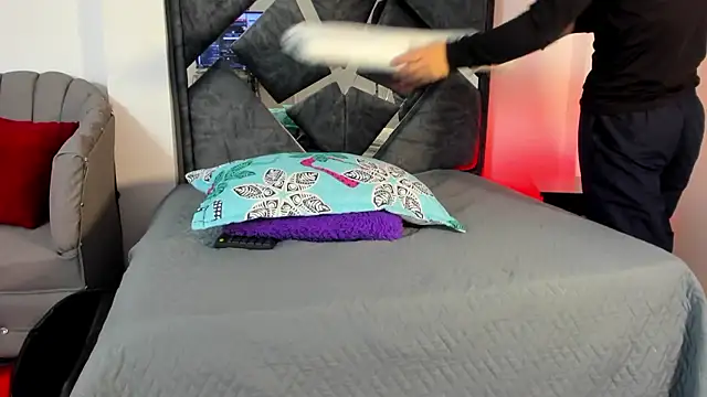 Liam saint online show from 01/14/26, 12:11