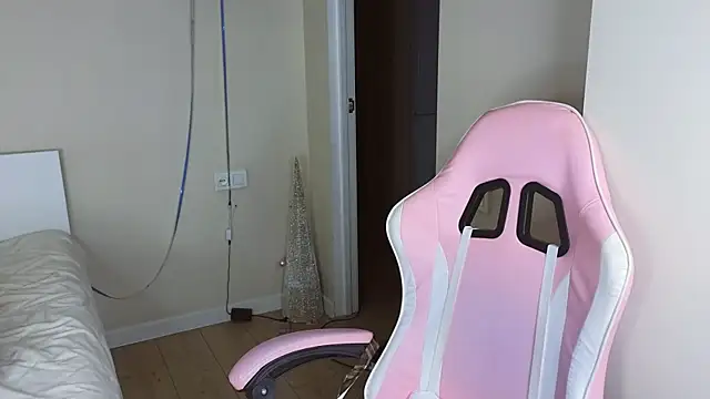 jasmilee online show from 03/20/26, 01:05