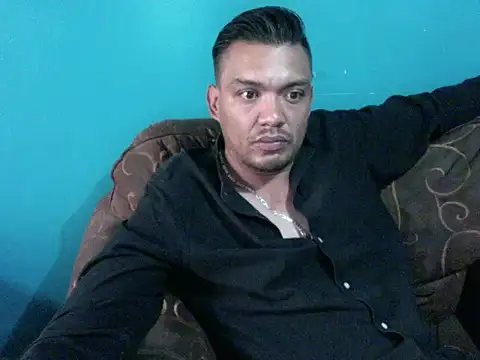 Snapshot of latinomoreno95 chatting on 02/09/26, 10:36 latinomoreno95 online show from 02/09/26, 10:36