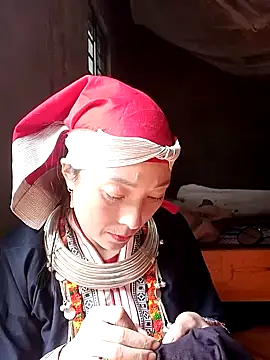 Snapshot of muamua99 chatting on 02/17/26, 03:25 muamua99 online show from 02/17/26, 03:25