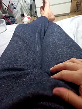 Henrytsuzuki online show from 01/06/26, 12:25