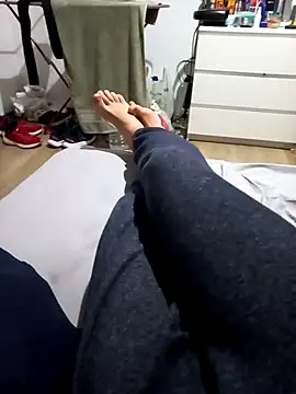 Henrytsuzuki online show from 01/07/26, 08:00