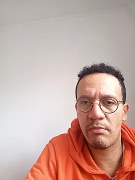 Henrytsuzuki online show from 01/10/26, 11:45