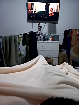 Henrytsuzuki online show from 01/11/26, 02:27