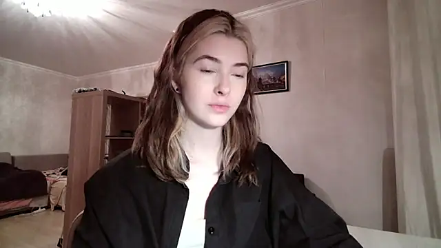 Snapshot of Dia_DeAmas chatting on 02/05/26, 04:11 Dia DeAmas online show from 02/05/26, 04:11