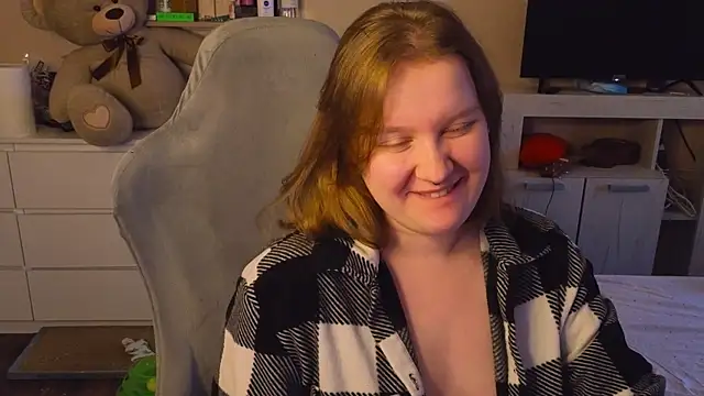 Ol1via online show from 04/09/26, 02:55