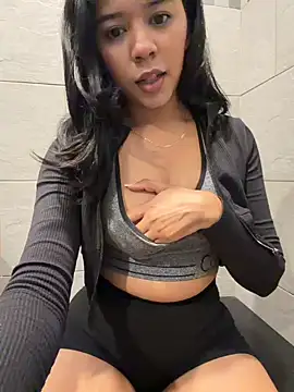 AnahiSkye online show from 04/14/26, 06:03