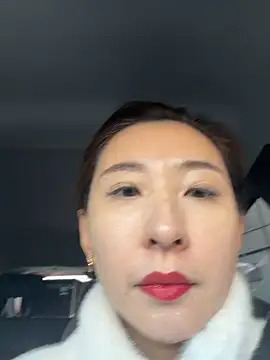Snapshot of Jingjingxiang-520 chatting on 02/02/26, 02:10 Jingjingxiang-520 online show from 02/02/26, 02:10
