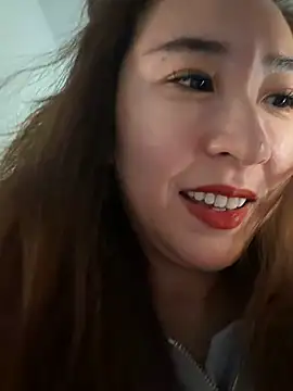 Snapshot of Jingjingxiang-520 chatting on 02/13/26, 08:10 Jingjingxiang-520 online show from 02/13/26, 08:10