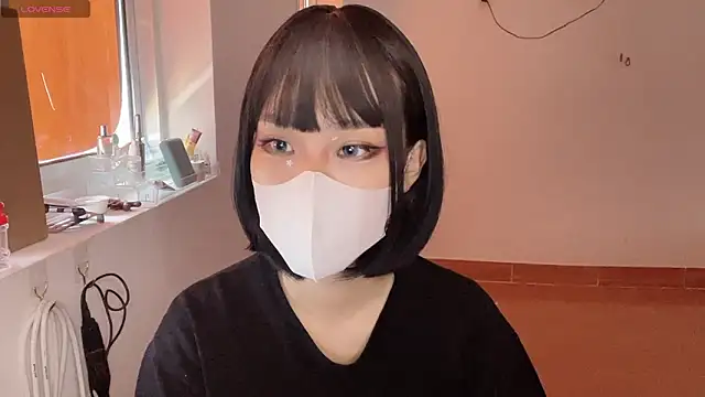 Snapshot of Tieu-May chatting on 02/09/26, 06:39 Tieu-May online show from 02/09/26, 06:39