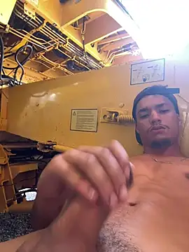 MorenodX01 online show from 01/15/26, 05:27