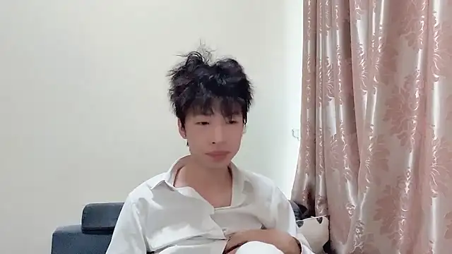 afahyu online show from 01/17/26, 01:43