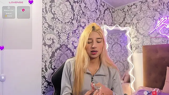 IRINA TAY1 online show from 02/22/26, 04:13