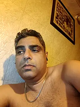 hardnhornybull online show from 03/11/26, 08:15