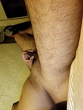 Snapshot of hardnhornybull chatting on 06/22/26, 08:06 hardnhornybull online show from 06/22/26, 08:06