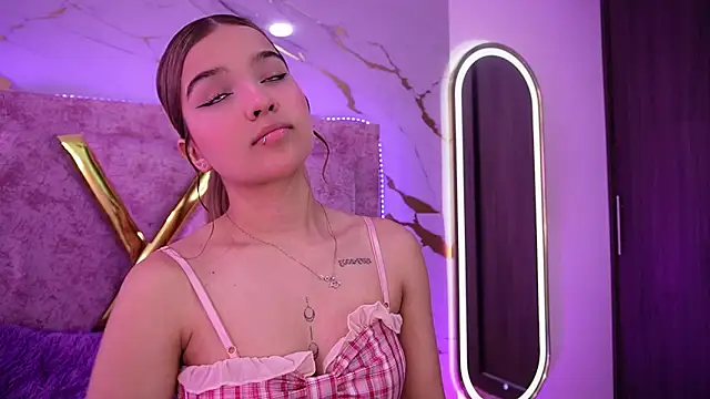 Lia collinsx online show from 01/07/26, 08:55