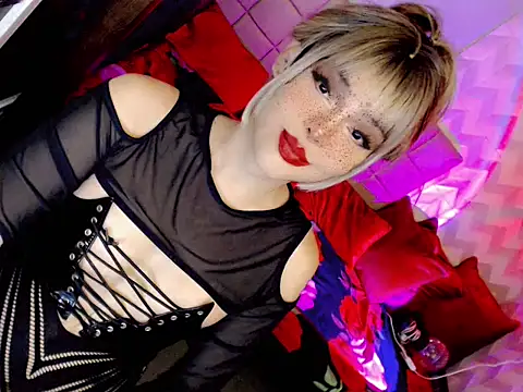 Snapshot of BEYBIDOMME chatting on 05/08/26, 06:19 BEYBIDOMME online show from 05/08/26, 06:19