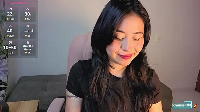 Snapshot of LolaOpalX chatting on 06/03/26, 12:24 LolaOpalX online show from 06/03/26, 12:24
