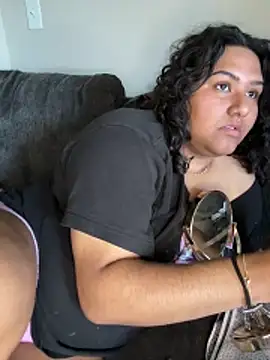 Angeliccreamyrican online show from 04/17/26, 09:29