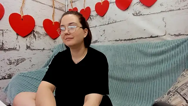 Sweetie Rozzy online show from 05/08/26, 01:33