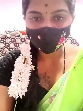 Tamil Hot Anu online show from 04/25/26, 04:59