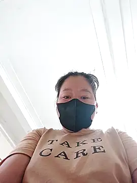 donaaa2 online show from 01/15/26, 08:52