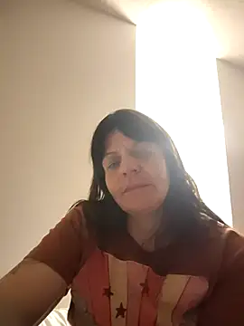 Petitegreeneyez69 online show from 02/13/26, 10:33