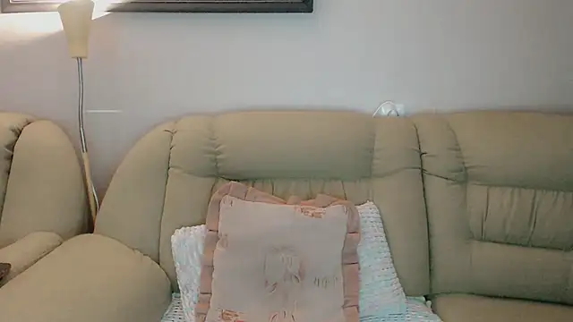 infinity loveliness online show from 12/05/25, 07:17