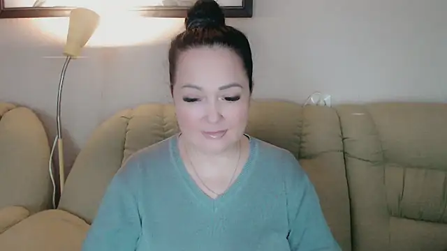 infinity loveliness online show from 02/03/26, 08:30