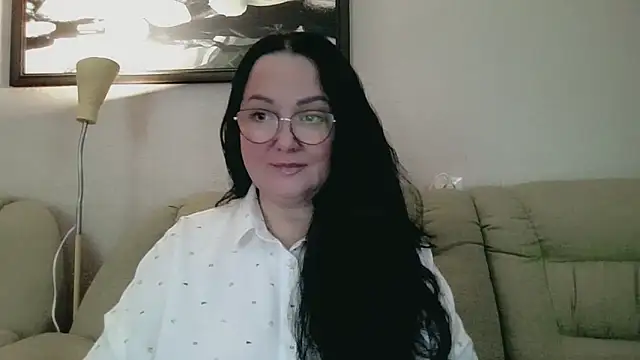 infinity loveliness online show from 04/05/26, 08:55