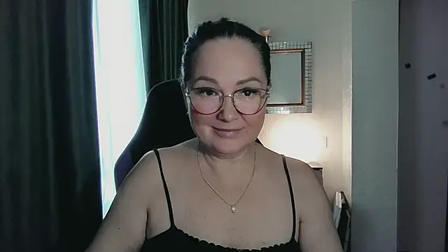 infinity loveliness online show from 07/19/26, 08:07