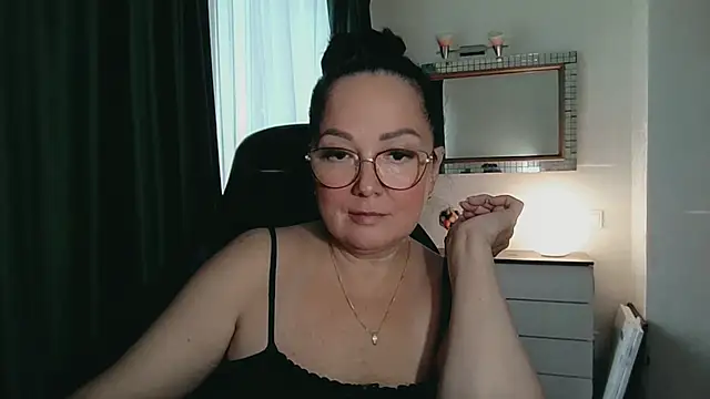 infinity loveliness online show from 07/20/26, 10:39
