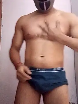 Snapshot of ravi18122 chatting on 01/06/26, 05:27 ravi18122 online show from 01/06/26, 05:27