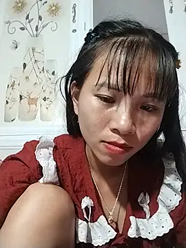 Snapshot of Wily-06 chatting on 07/15/26, 10:37 Wily-06 online show from 07/15/26, 10:37