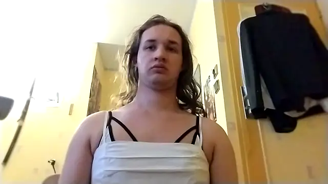 Snapshot of julialafemboy59 chatting on 02/09/26, 10:08 julialafemboy59 online show from 02/09/26, 10:08