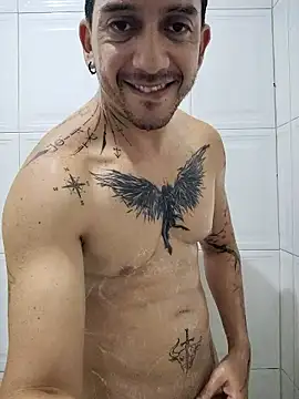 MrWolfHot online show from 01/09/26, 05:43