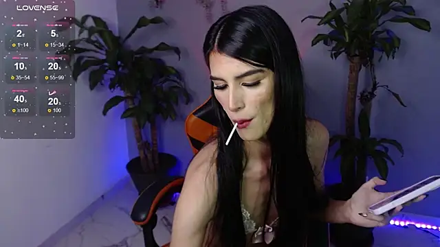 Lovely bella  online show from 03/10/26, 08:19