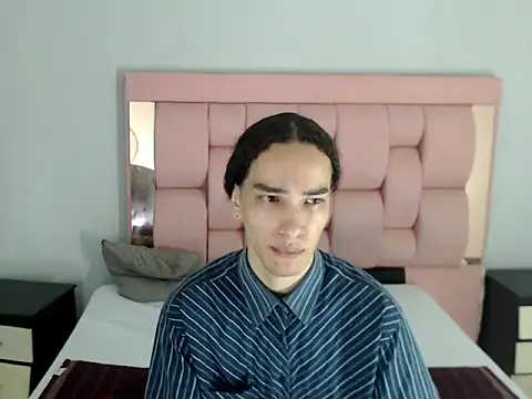 sora jun online show from 03/28/26, 12:49