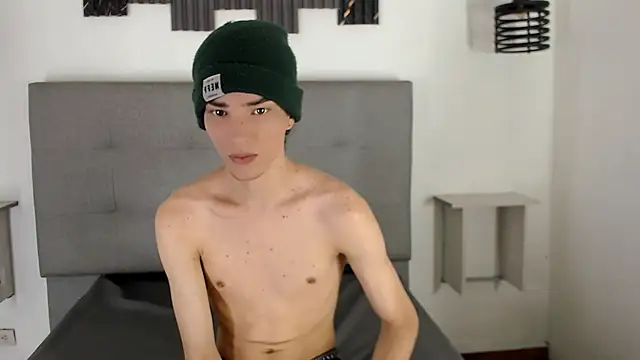 Snapshot of sora_jun chatting on 05/23/26, 01:26 sora jun online show from 05/23/26, 01:26
