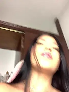 DulcePiink online show from 03/22/26, 08:01