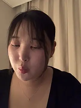 Snapshot of Ssun0612 chatting on 07/05/26, 05:20 Ssun0612 online show from 07/05/26, 05:20