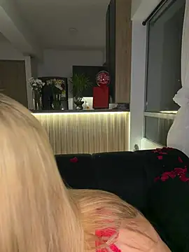 karymoron online show from 02/15/26, 05:59