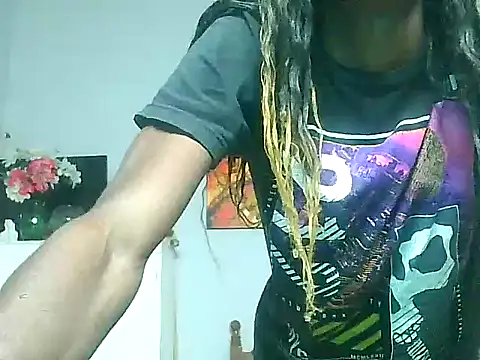 Snapshot of fetichefantasi24cm chatting on 01/15/26, 12:15 fetichefantasi24cm online show from 01/15/26, 12:15