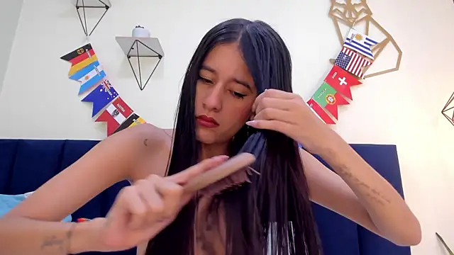 mayaevansmg online show from 07/02/26, 12:11