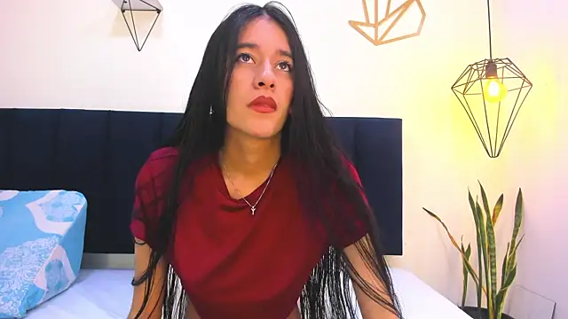mayaevansmg online show from 07/12/26, 12:29
