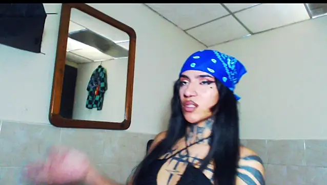 jazmin wolf online show from 01/17/26, 05:49