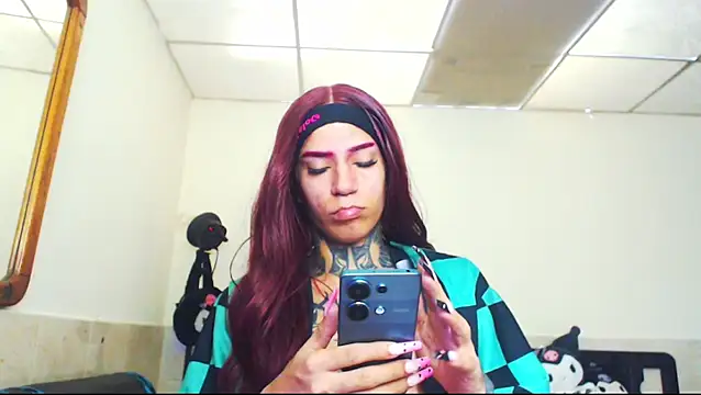 jazmin wolf online show from 05/11/26, 01:17