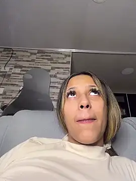 vicky bass  online show from 02/15/26, 03:36