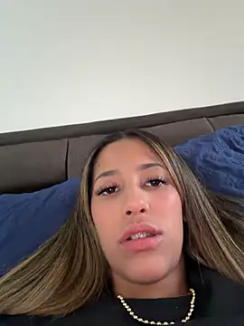 Snapshot of vicky_bass_ chatting on 05/08/26, 09:20 vicky bass online show from 05/08/26, 09:20